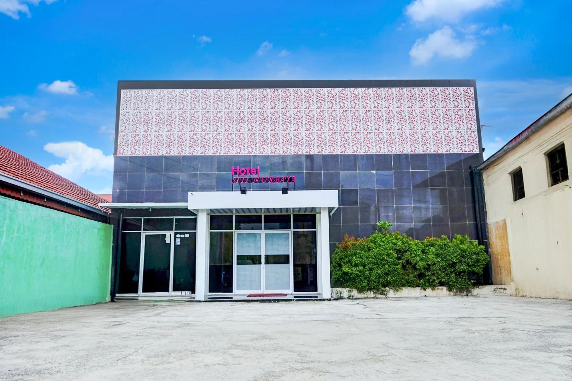 Hotel O Padang City Center Near Pantai Padang Formerly Hotel Siti Nurbaya Esterno foto