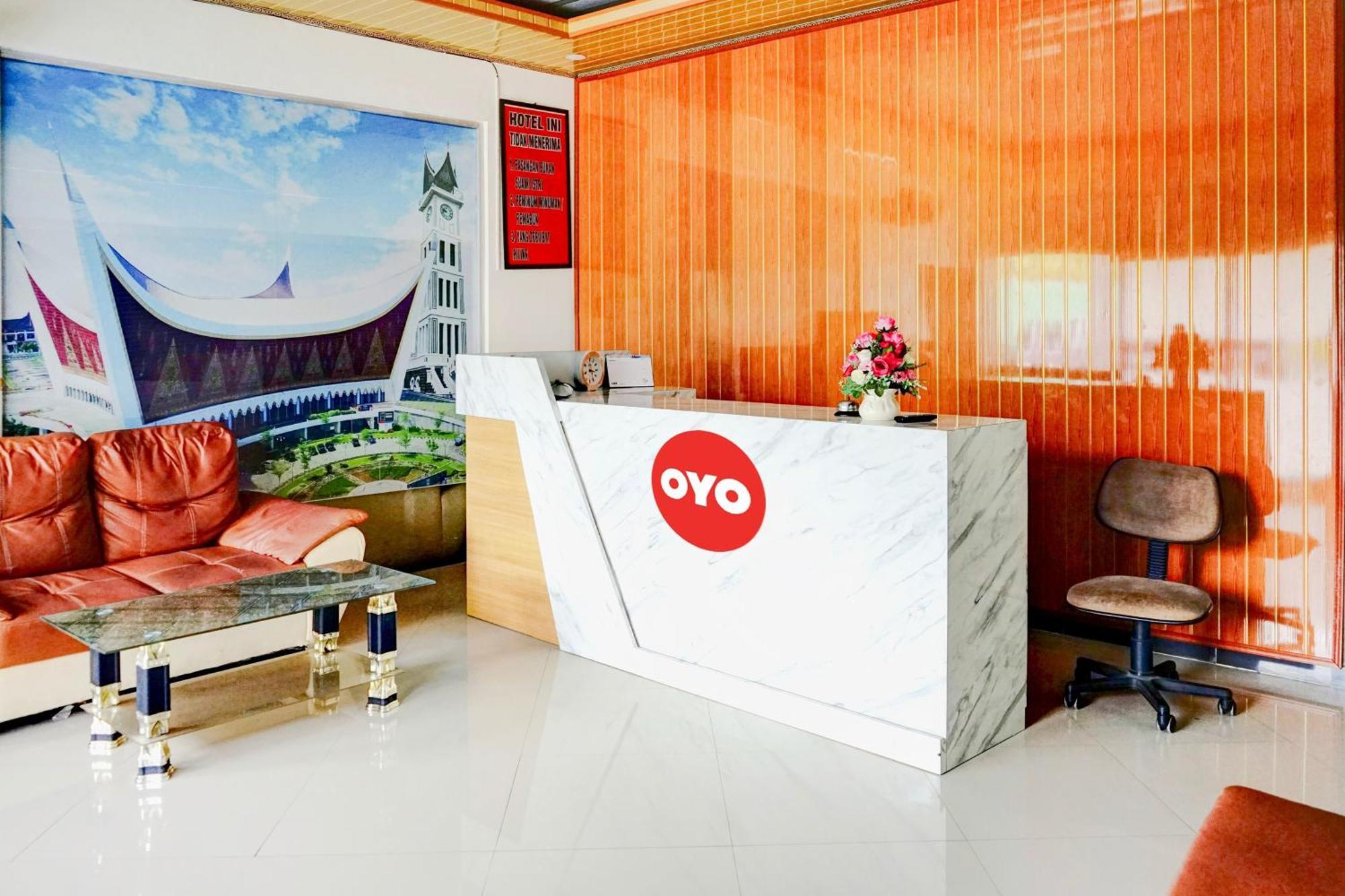 Hotel O Padang City Center Near Pantai Padang Formerly Hotel Siti Nurbaya Esterno foto