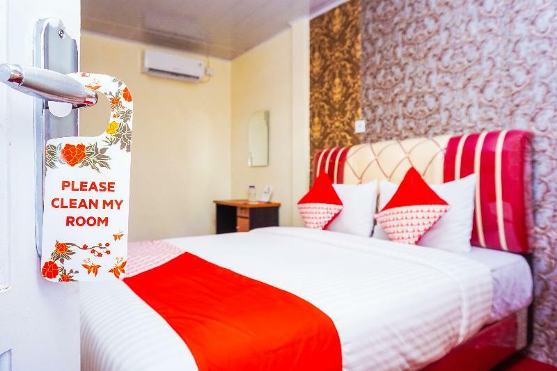 Hotel O Padang City Center Near Pantai Padang Formerly Hotel Siti Nurbaya Esterno foto